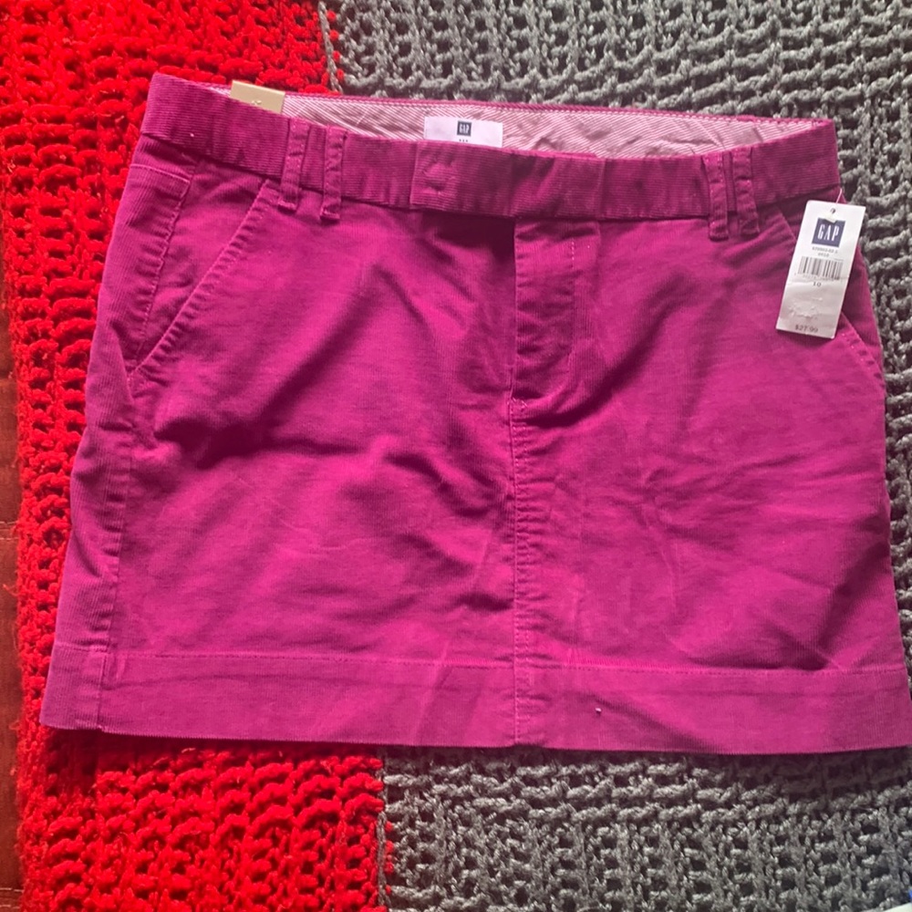 GAP Corduroy Mini Skirt - BRAND NEW WITH TAGS